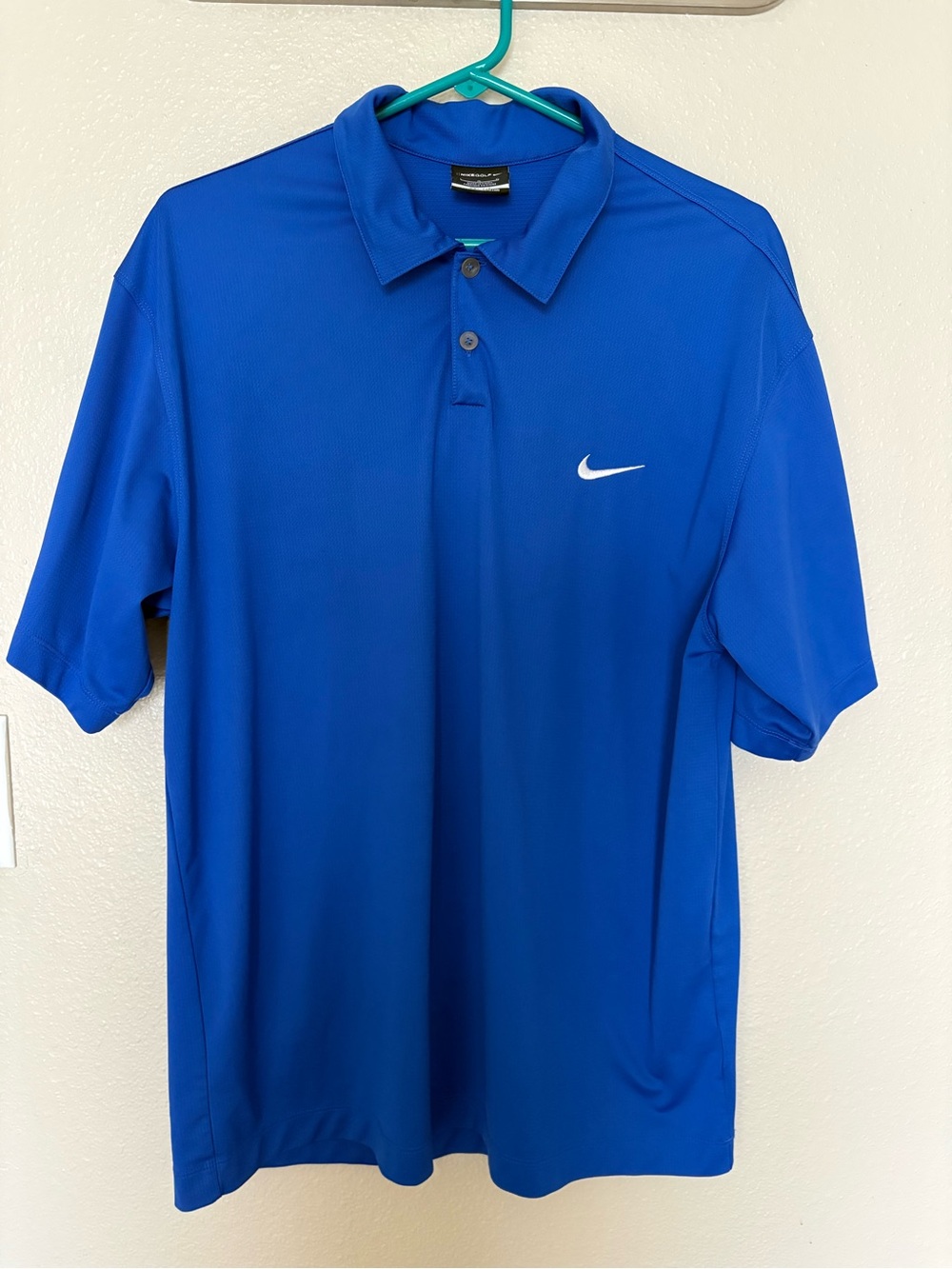 Nike men’s golf shirt Size L